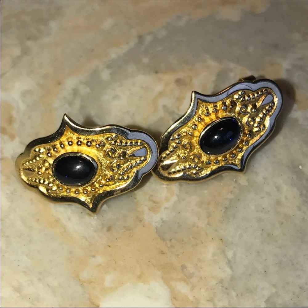 14K 585 Gold Sapphire Earrings